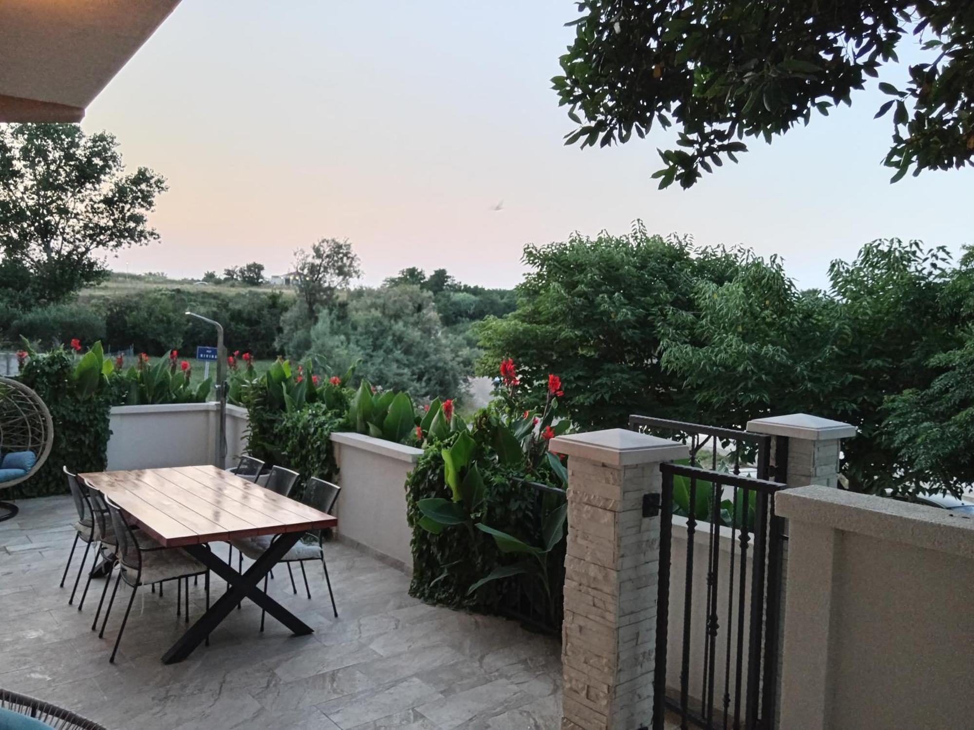Seaview Holiday Apartments, Ventura 宁 外观 照片