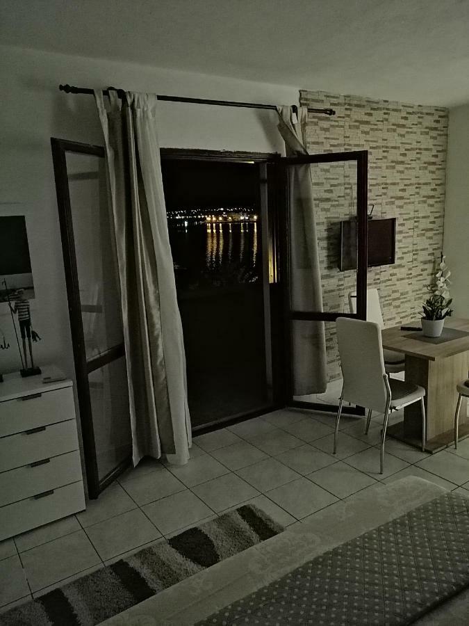 Seaview Holiday Apartments, Ventura 宁 外观 照片